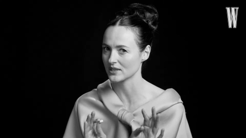 W_Magazine_Screen_Tests_0811.jpg