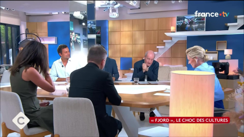 C_a_vous_0722.jpg